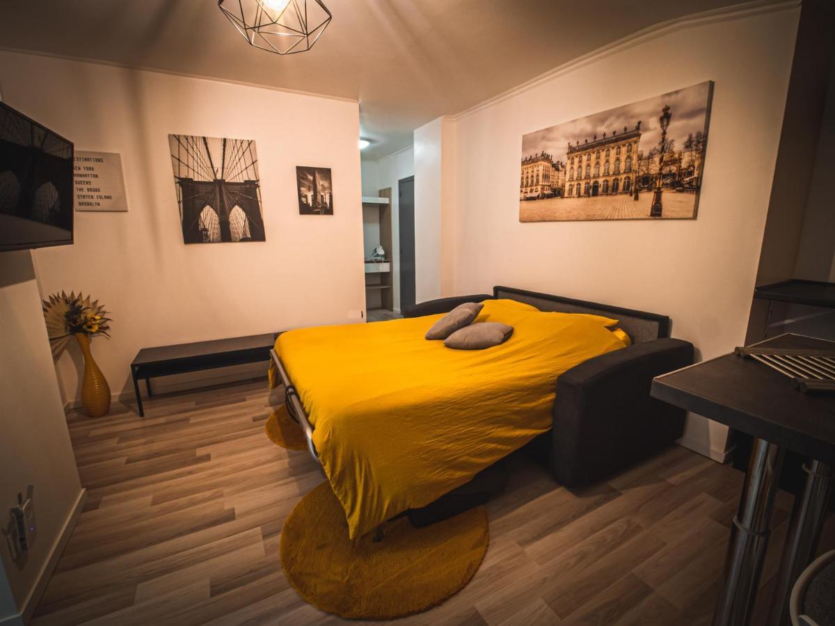 Le P'Tit Jeanne D'Arc Logements Insolites น็องซี ภายนอก รูปภาพ